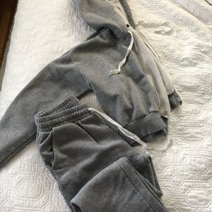 Forever 21- 2 piece Jogger Set